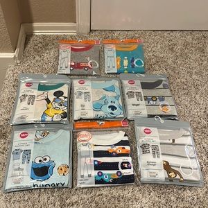 8 Pairs of Toddler Pajama Sets Size 18 Months